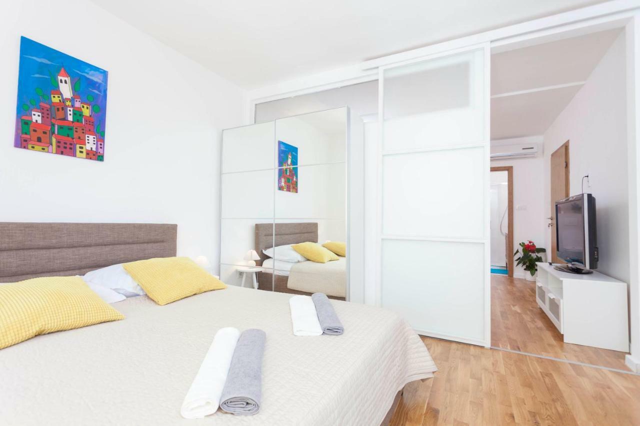 Apartment Mikula Makarska Exterior foto